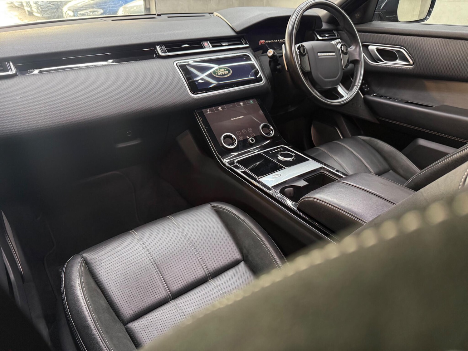 Used Land Rover Range Rover Velar 2019 for sale - 76370619: Photo 14