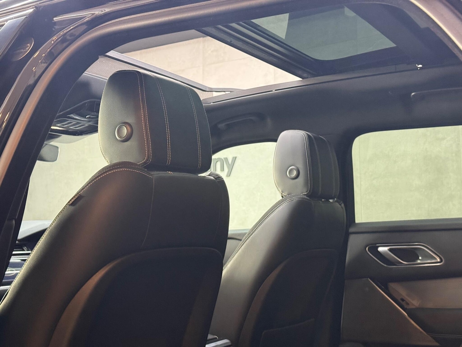 Used Land Rover Range Rover Velar 2019 for sale - 76370619: Photo 20