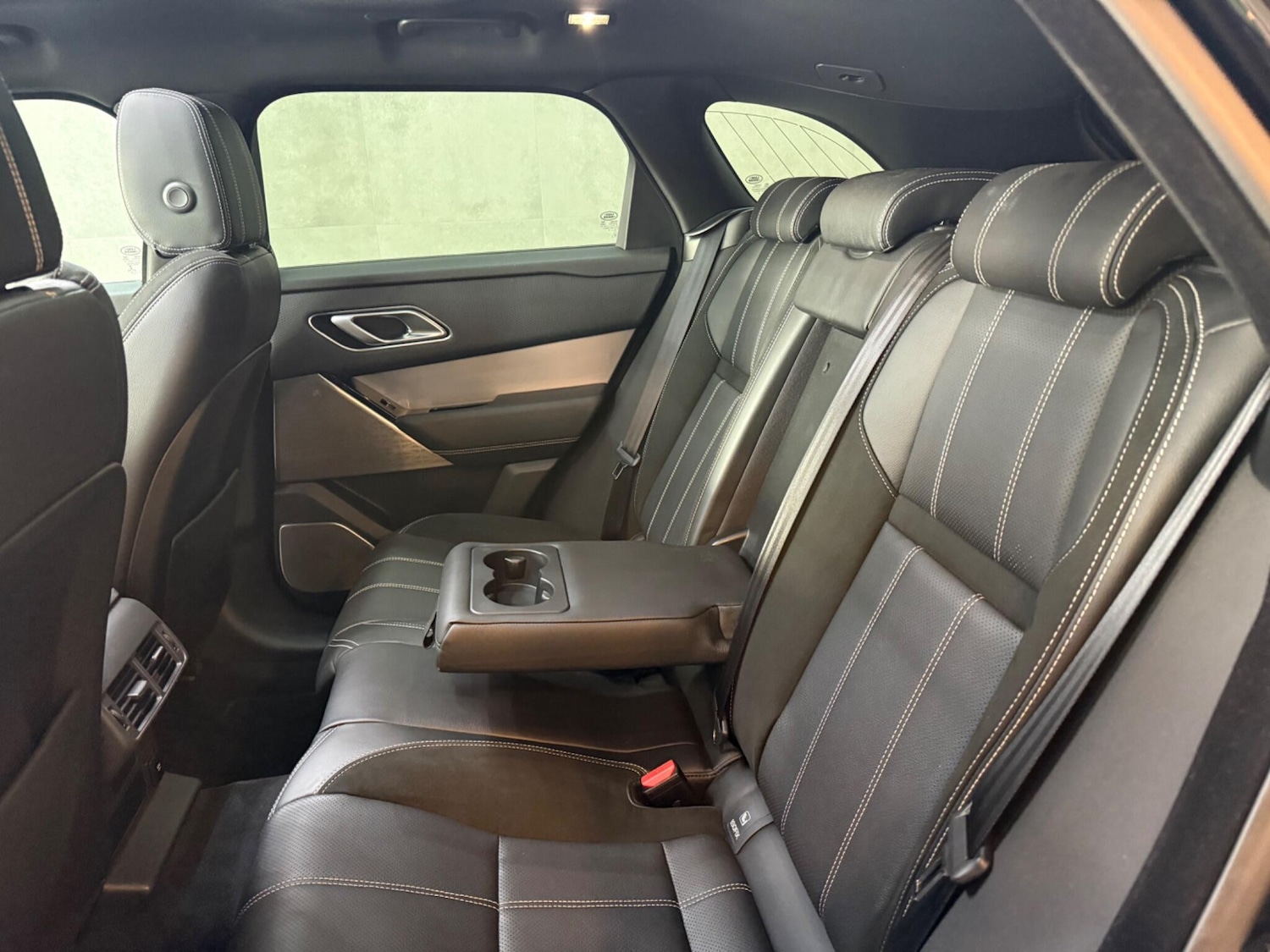 Used Land Rover Range Rover Velar 2019 for sale - 76370619: Photo 21