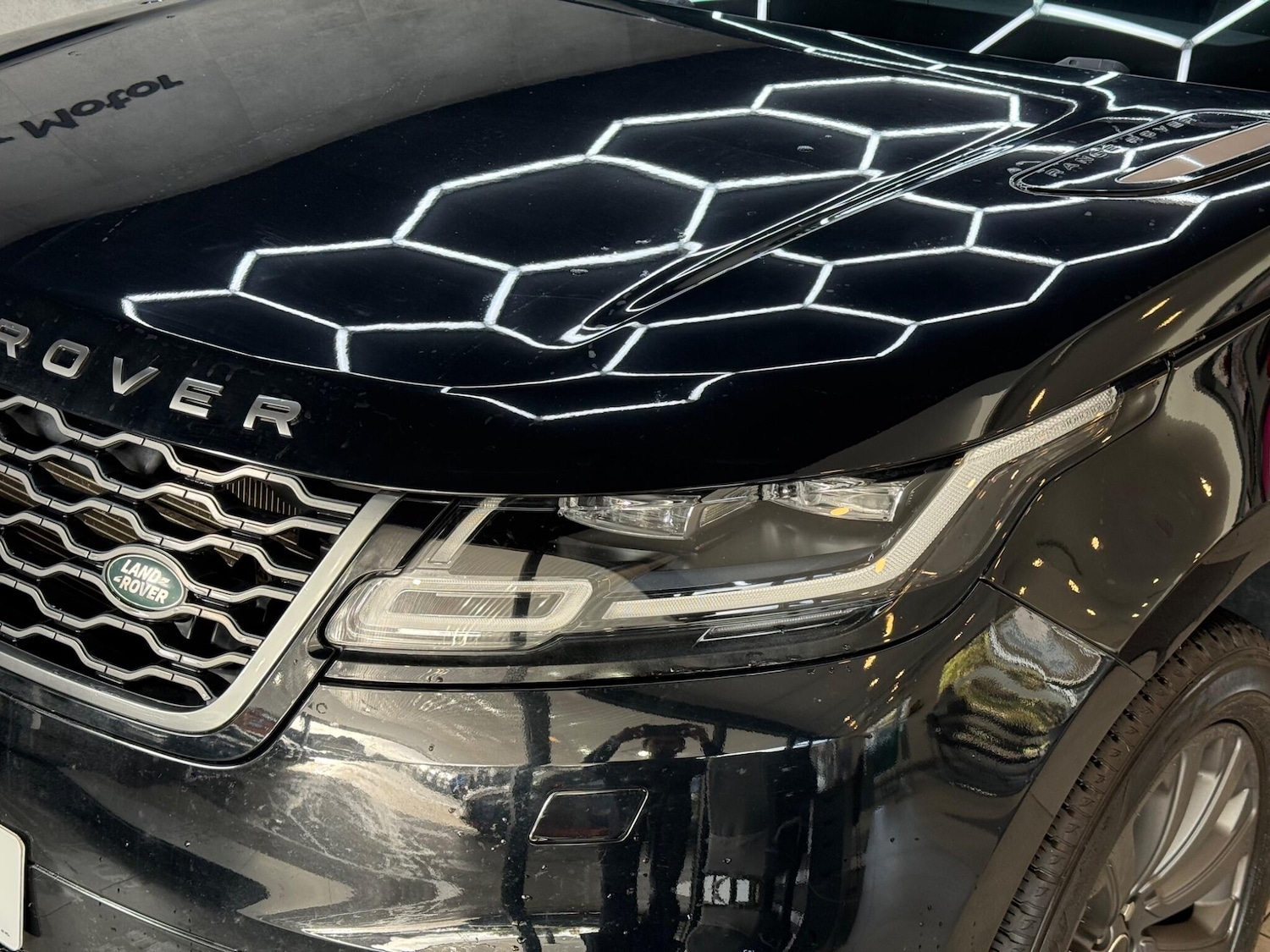 Used Land Rover Range Rover Velar 2019 for sale - 76370619: Photo 34