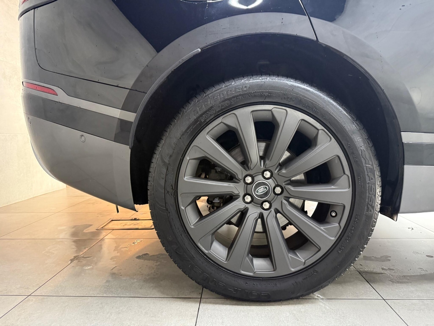 Used Land Rover Range Rover Velar 2019 for sale - 76370619: Photo 36