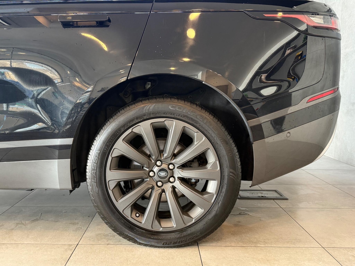 Used Land Rover Range Rover Velar 2019 for sale - 76370619: Photo 39