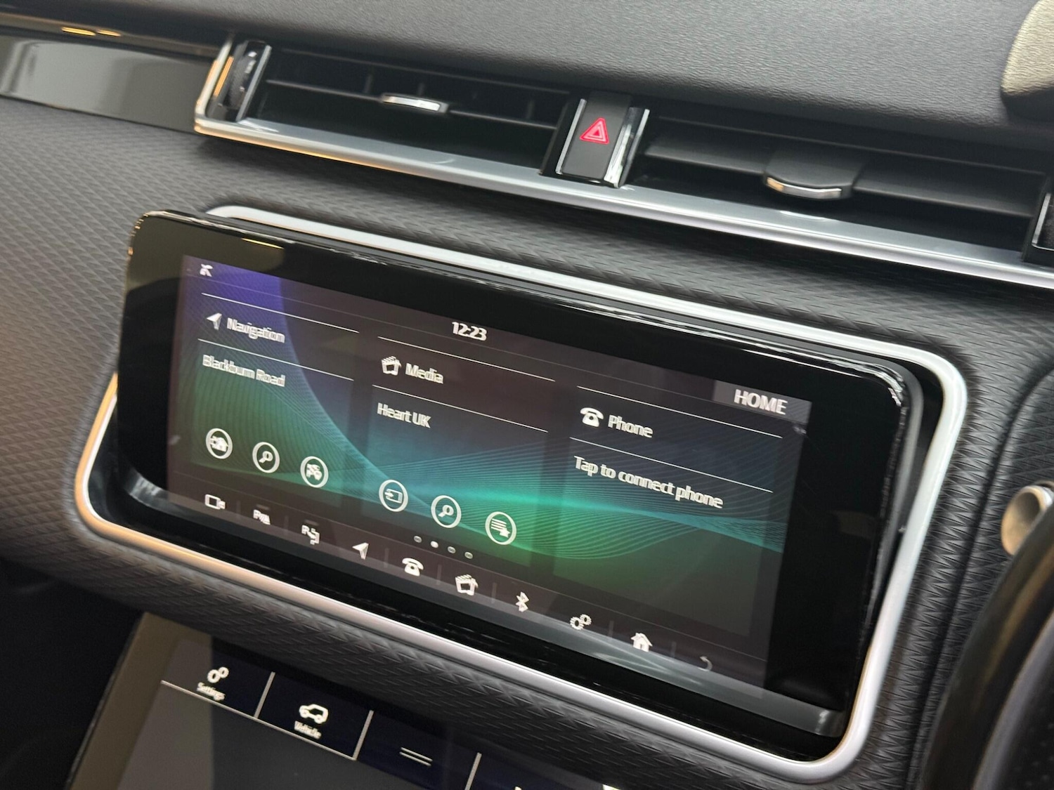 Used Land Rover Range Rover Velar 2019 for sale - 76370619: Photo 44