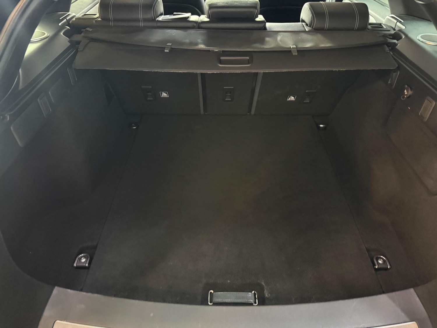 Used Land Rover Range Rover Velar 2019 for sale - 76370619: Photo 49