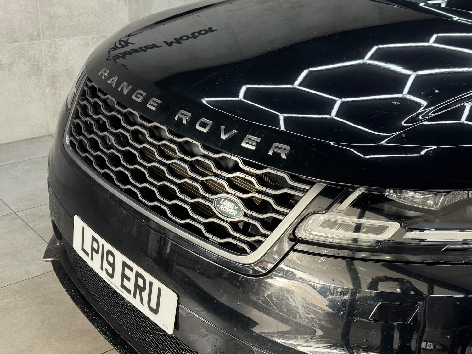 Used Land Rover Range Rover Velar 2019 for sale - 76370619: Photo 54