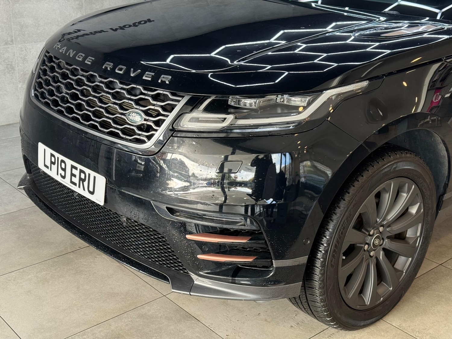 Used Land Rover Range Rover Velar 2019 for sale - 76370619: Photo 59