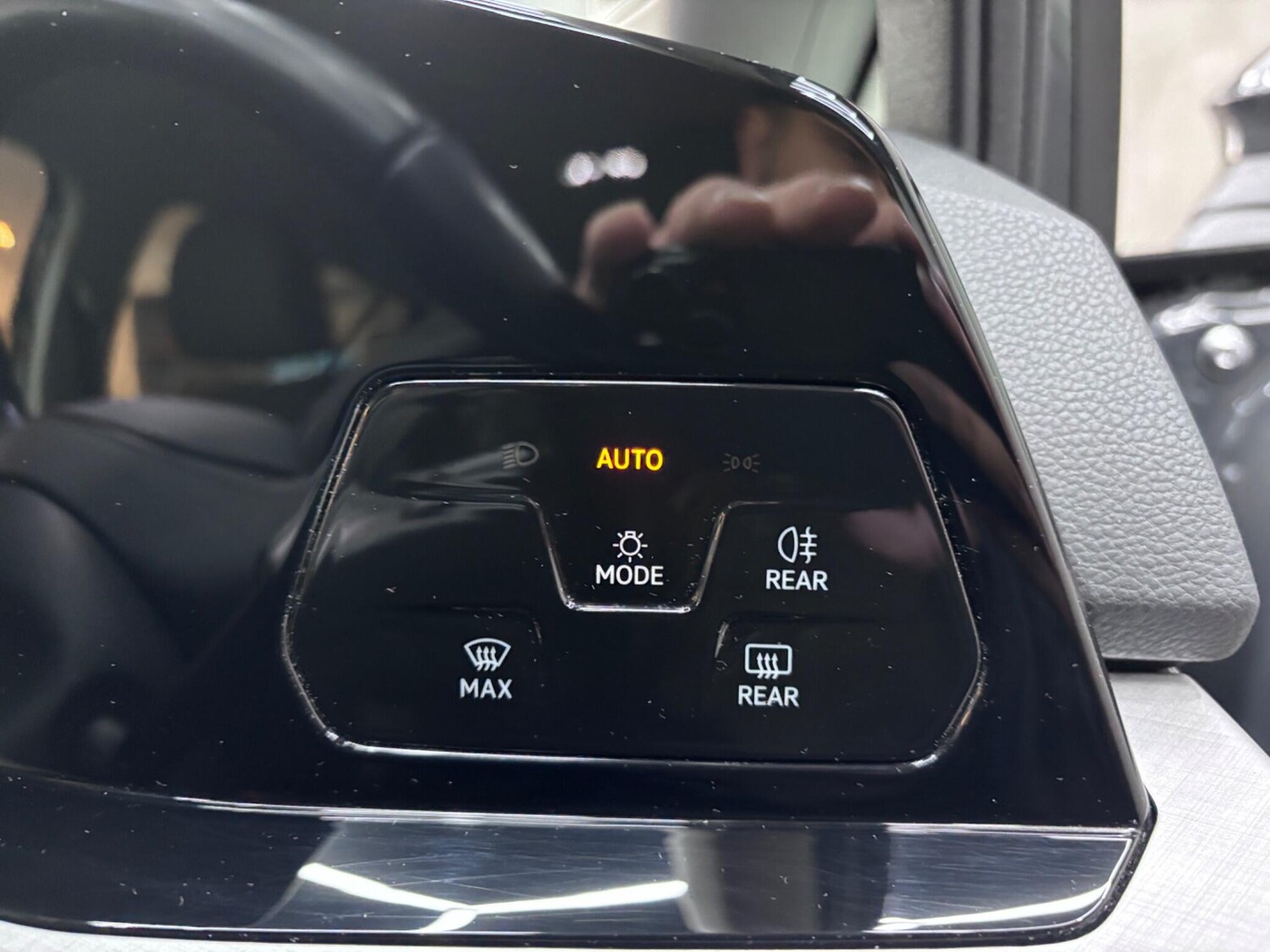 Used Volkswagen Golf for sale - 77510792: Photo 59