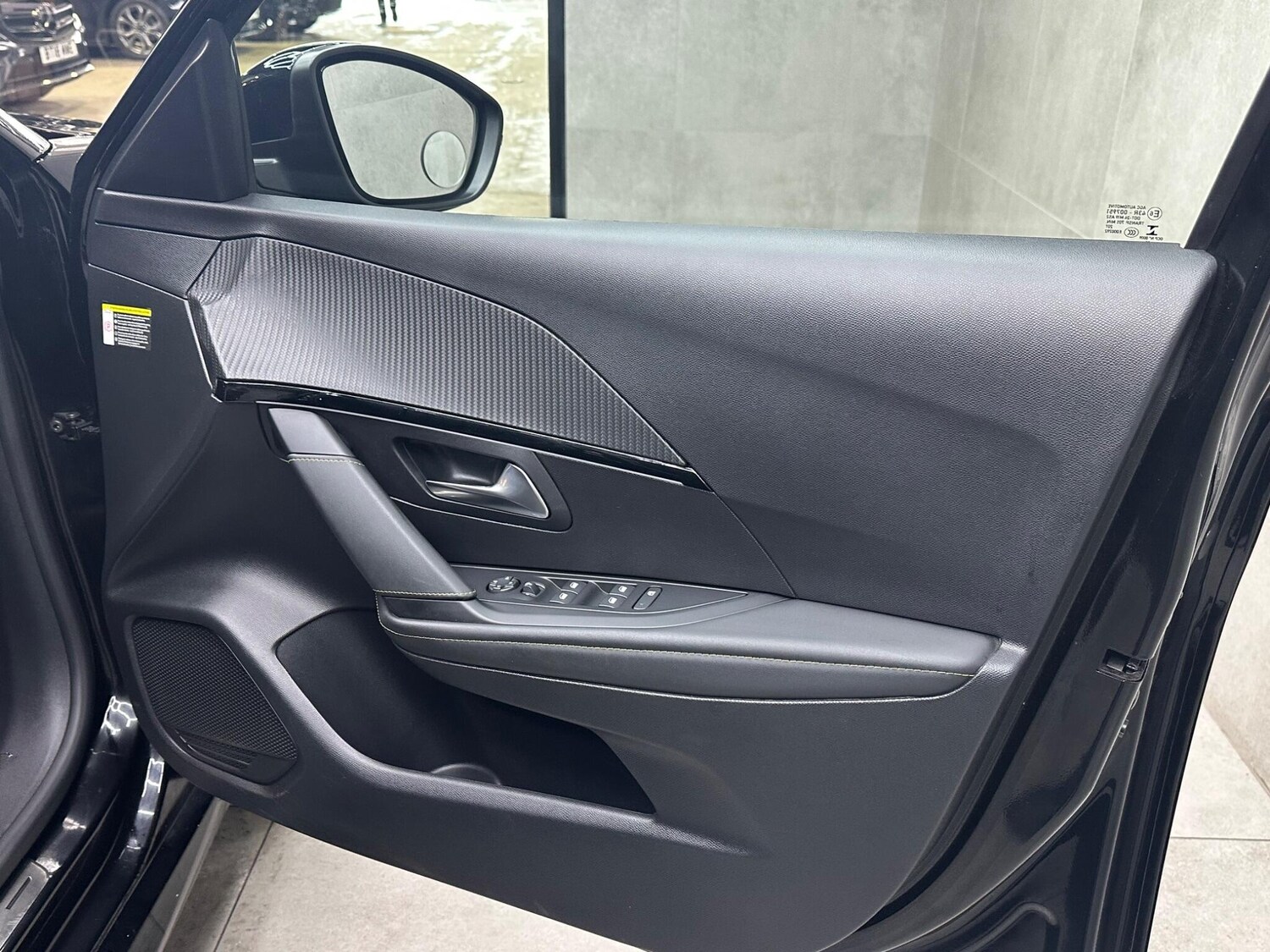 Used Peugeot 208 2023 for sale - 78020125: Photo 18