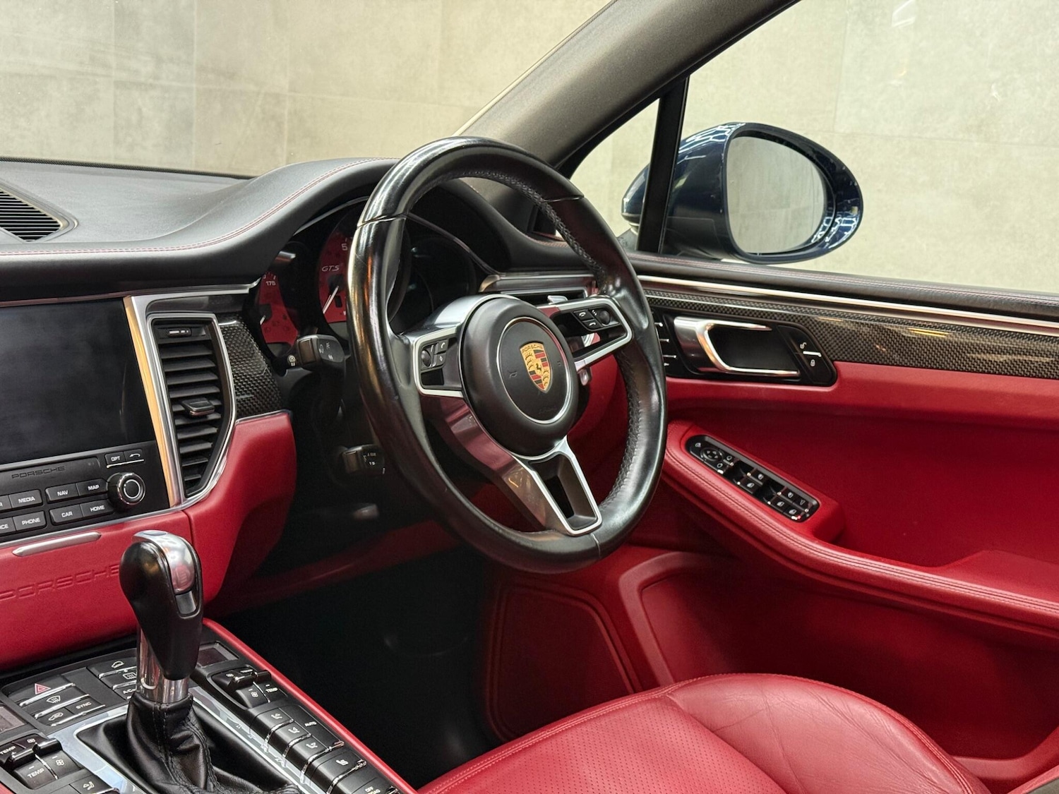 Used Porsche Macan 2017 for sale - 76349270: Photo 18