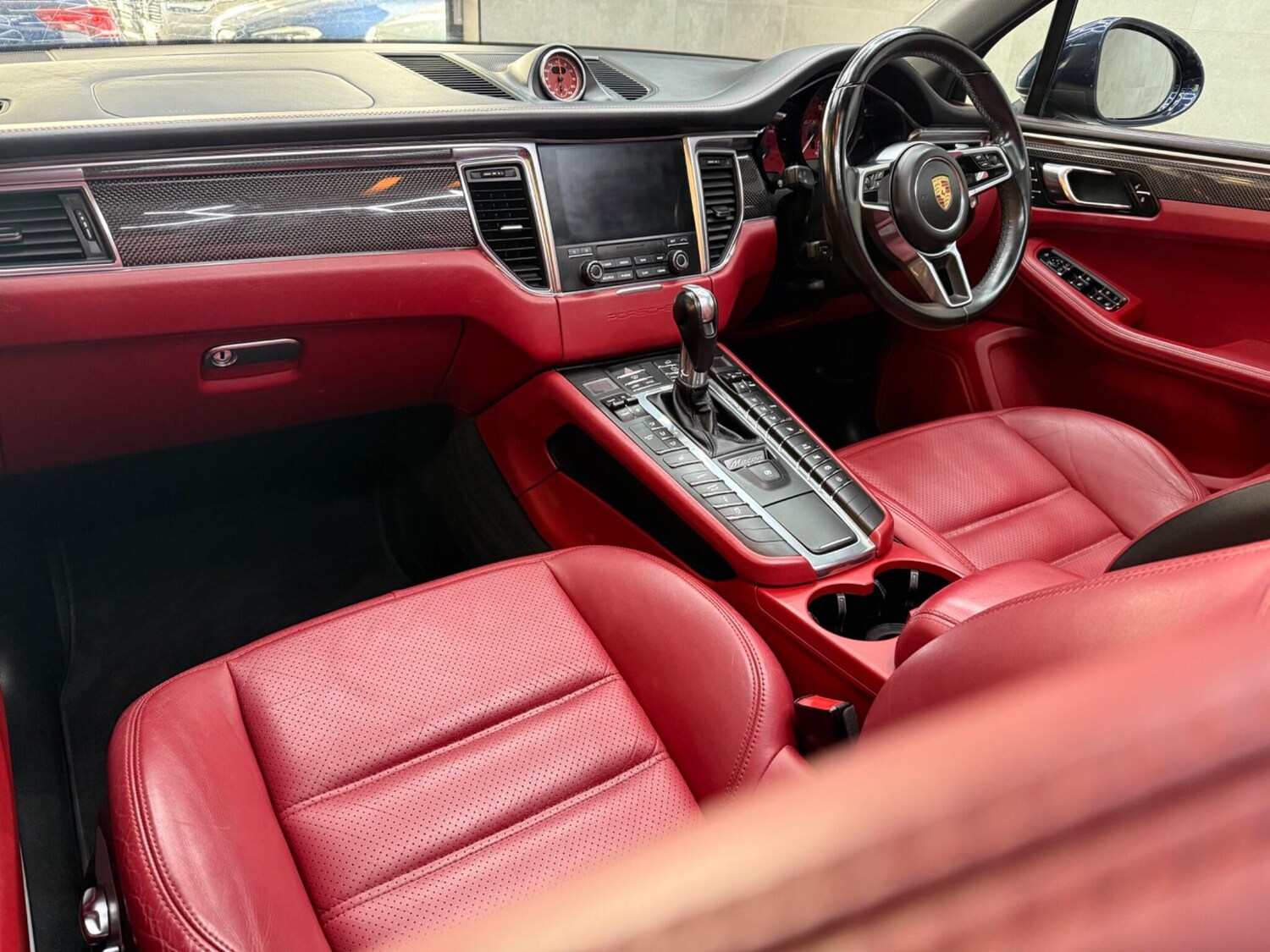 Used Porsche Macan 2017 for sale - 76349270: Photo 19