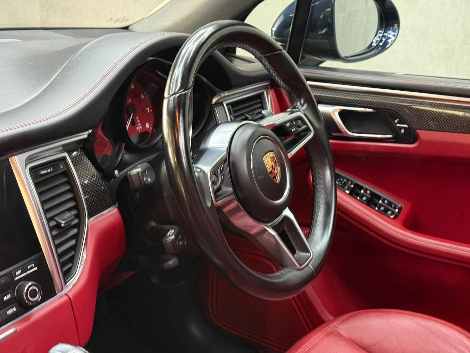 Used Porsche Macan 2017 for sale - 76349270: Photo 20
