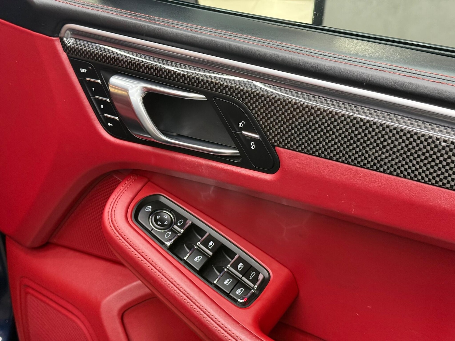 Used Porsche Macan 2017 for sale - 76349270: Photo 36