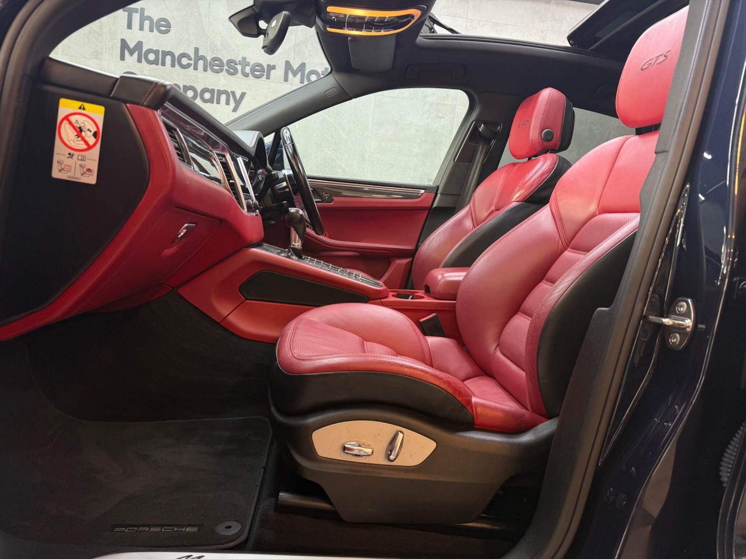 Used Porsche Macan 2017 for sale - 76349270: Photo 55