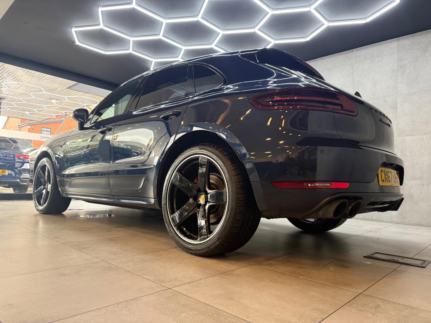 Used Porsche Macan 2017 for sale - 76349270: Photo 8
