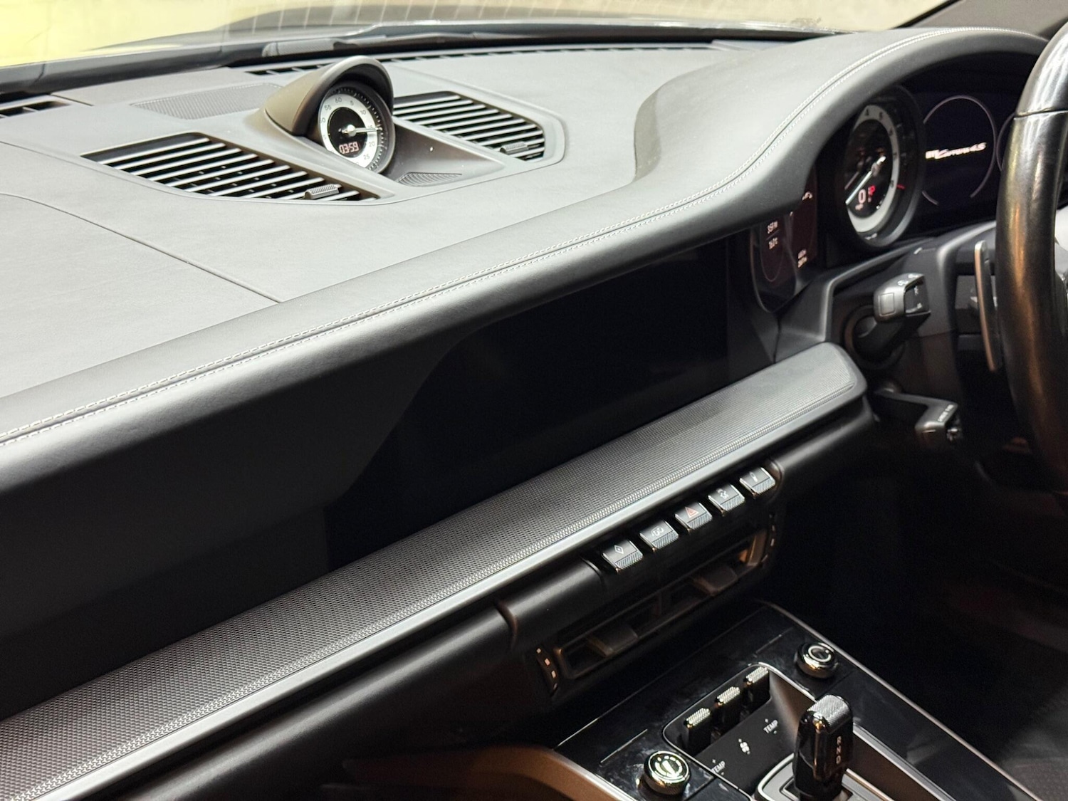 Used Porsche 911 for sale - 76537709: Photo 11