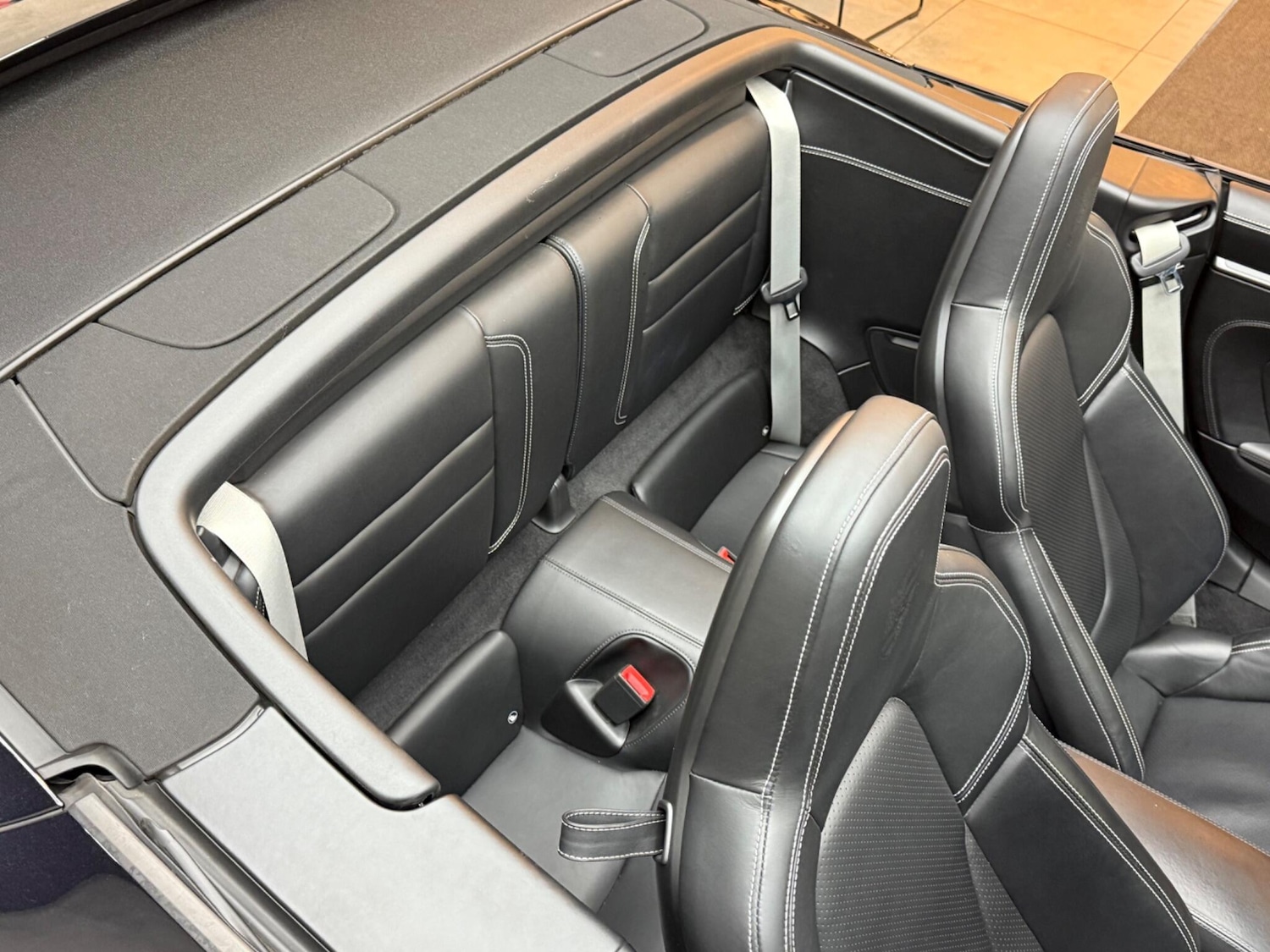 Used Porsche 911 for sale - 76537709: Photo 16