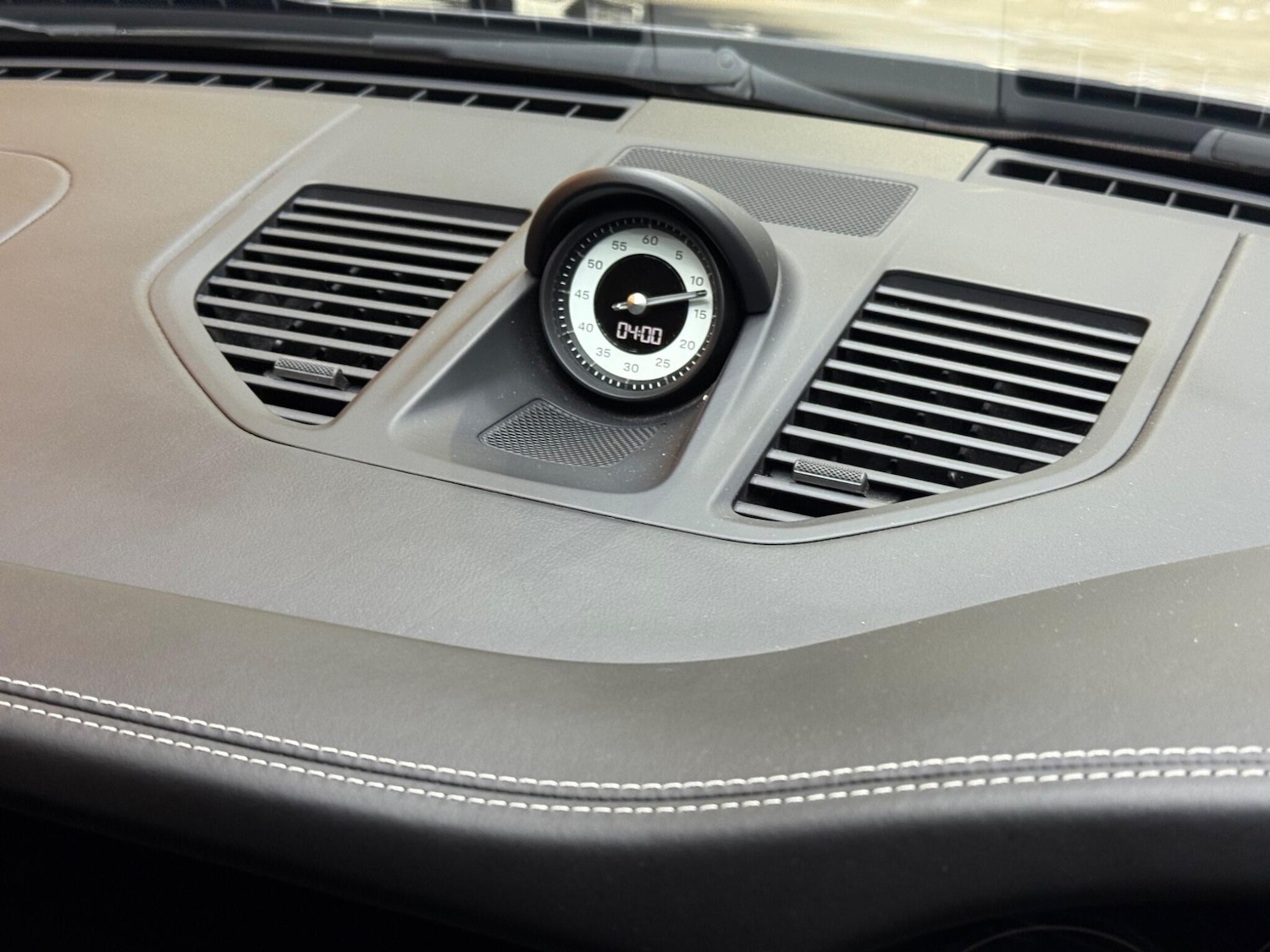 Used Porsche 911 for sale - 76537709: Photo 17