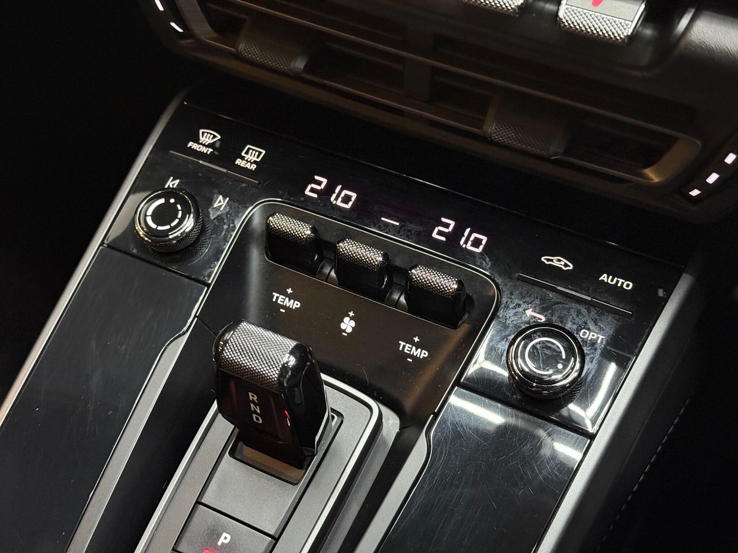 Used Porsche 911 for sale - 76537709: Photo 37