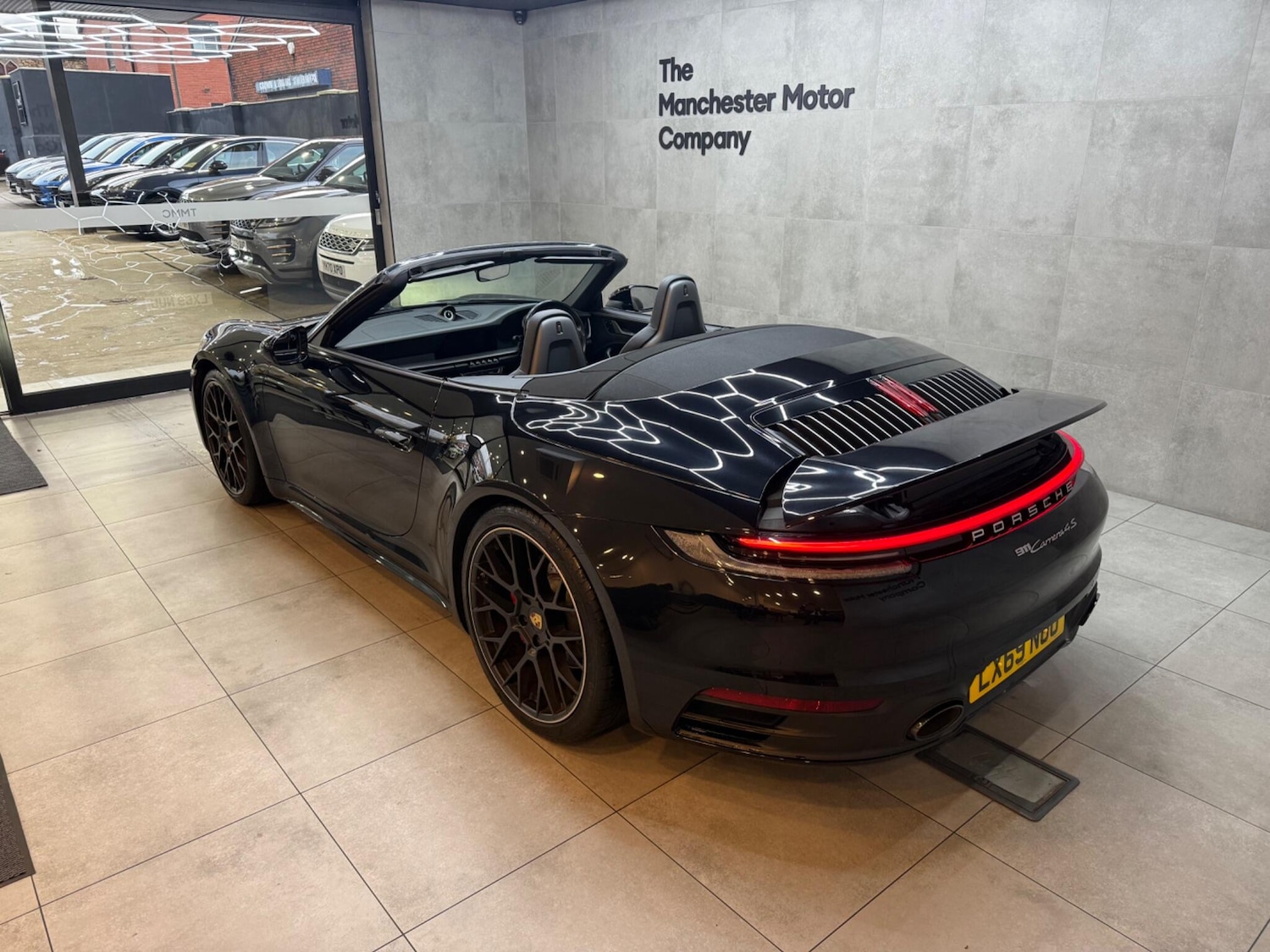 Used Porsche 911 for sale - 76537709: Photo 9