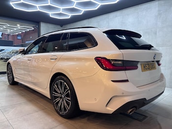 Used BMW 3 Series 2021 for sale - 77440451: Photo