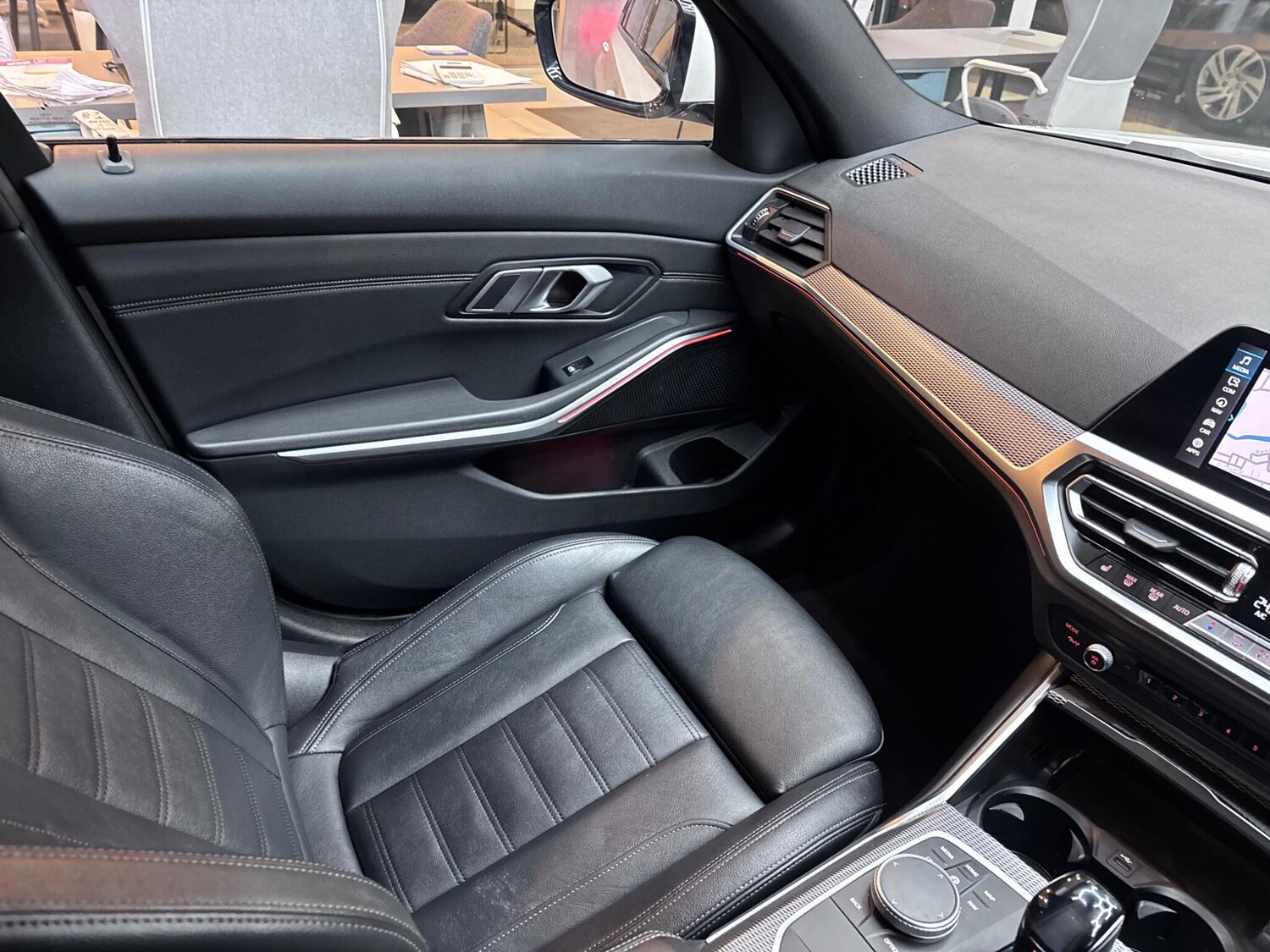 Used BMW 3 Series 2021 for sale - 77440451: Photo 64