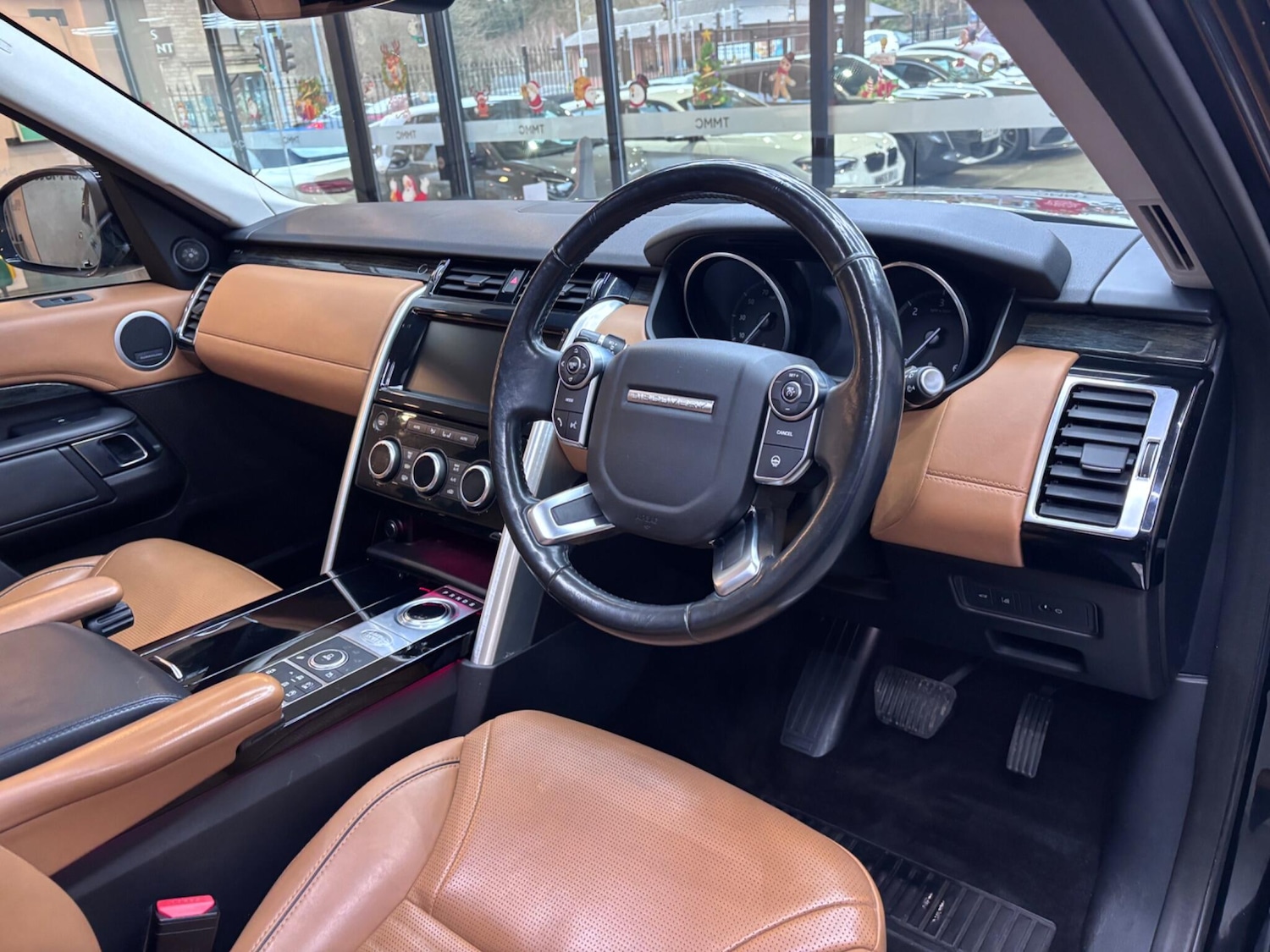 Used Land Rover Discovery 2017 for sale - 77050223: Photo 14