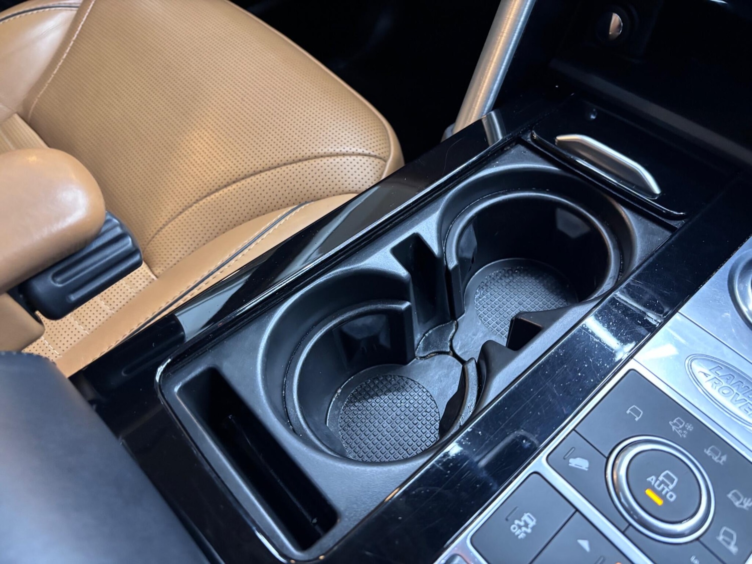 Used Land Rover Discovery 2017 for sale - 77050223: Photo 15