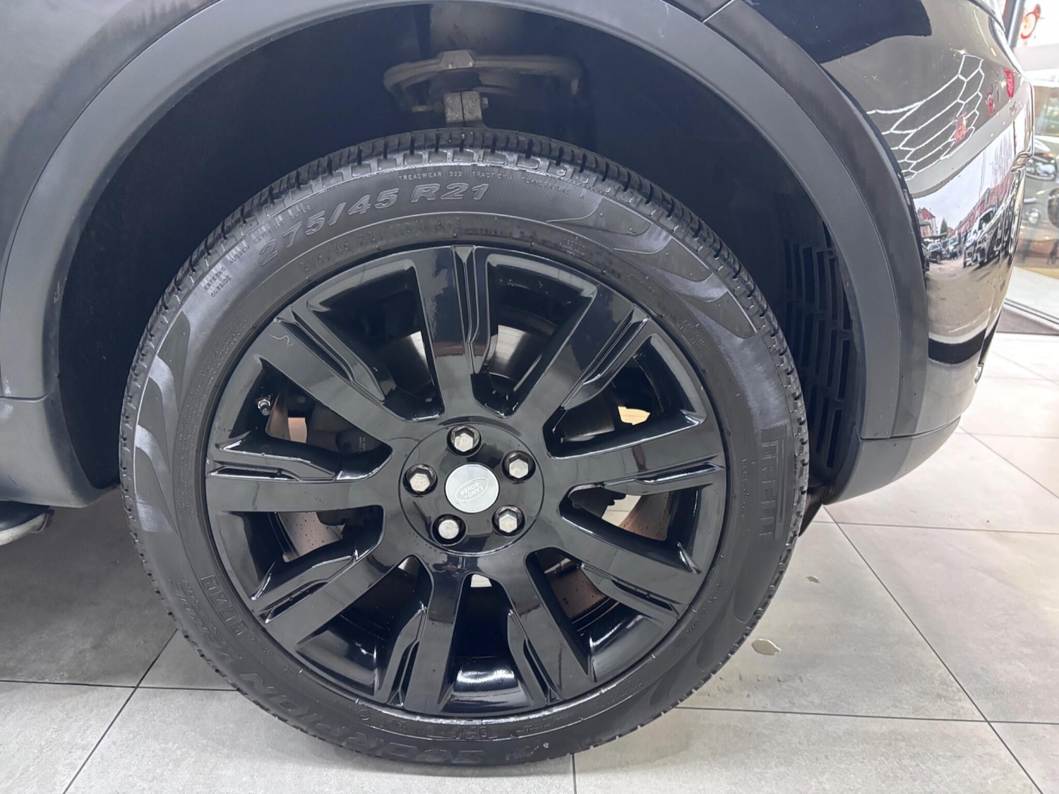 Used Land Rover Discovery 2017 for sale - 77050223: Photo 33