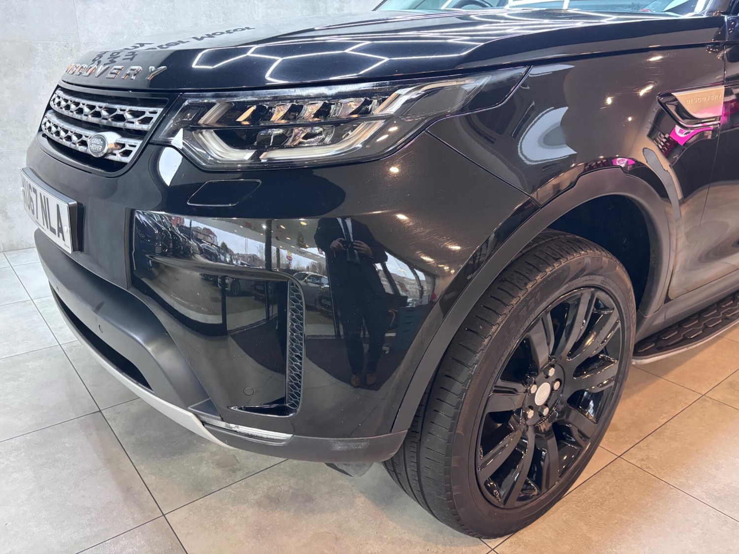 Used Land Rover Discovery 2017 for sale - 77050223: Photo 50