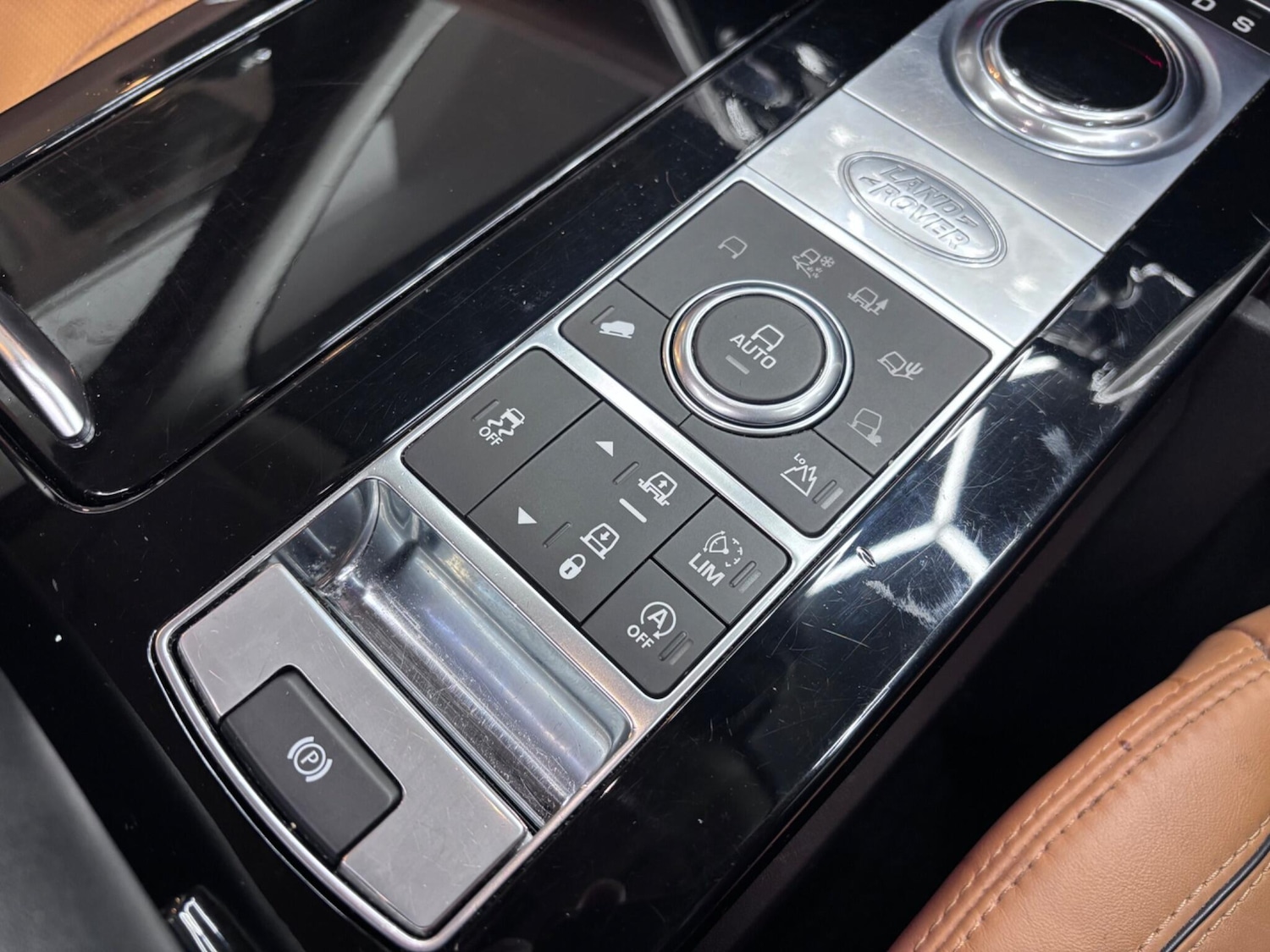 Used Land Rover Discovery 2017 for sale - 77050223: Photo 60