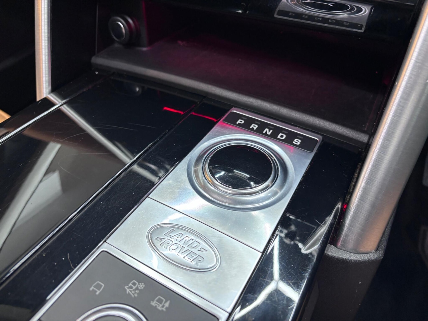 Used Land Rover Discovery 2017 for sale - 77050223: Photo 61