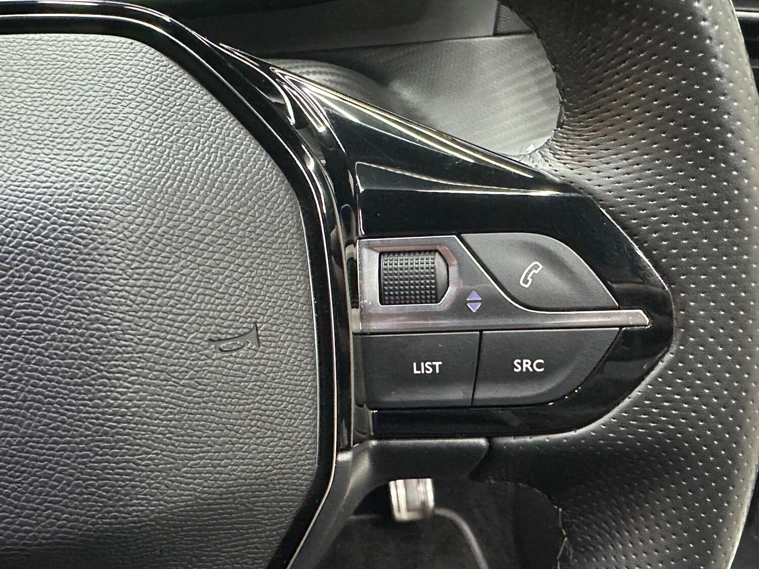 Used Peugeot 208 2023 for sale - 78019321: Photo 20