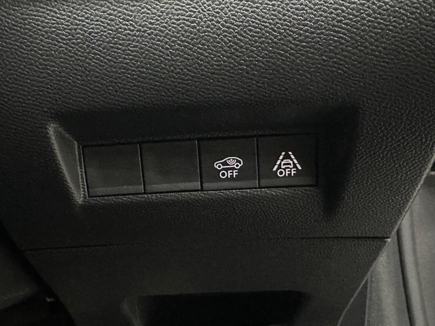 Used Peugeot 208 2023 for sale - 78019321: Photo 21