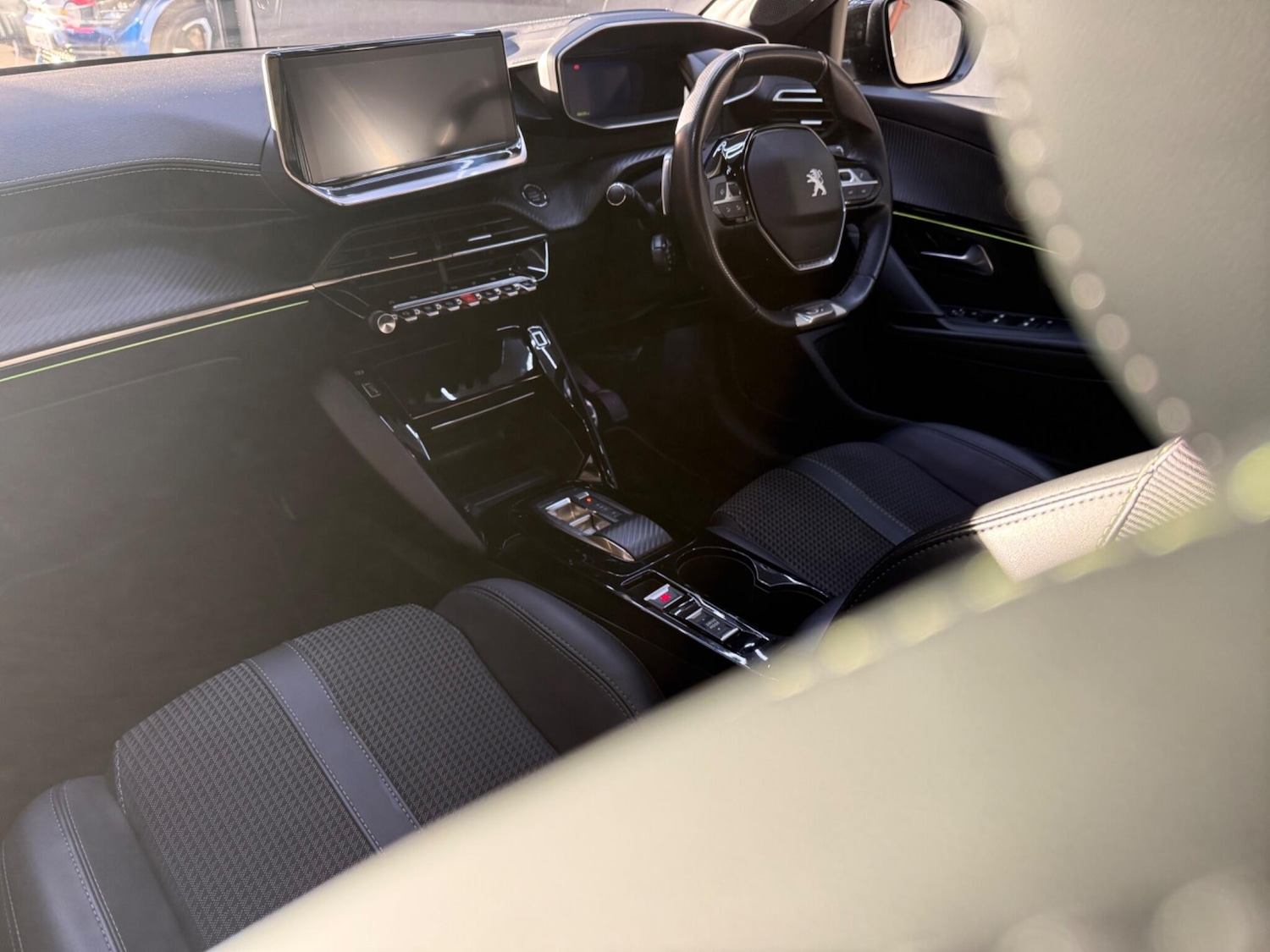 Used Peugeot 208 2023 for sale - 76964959: Photo 16