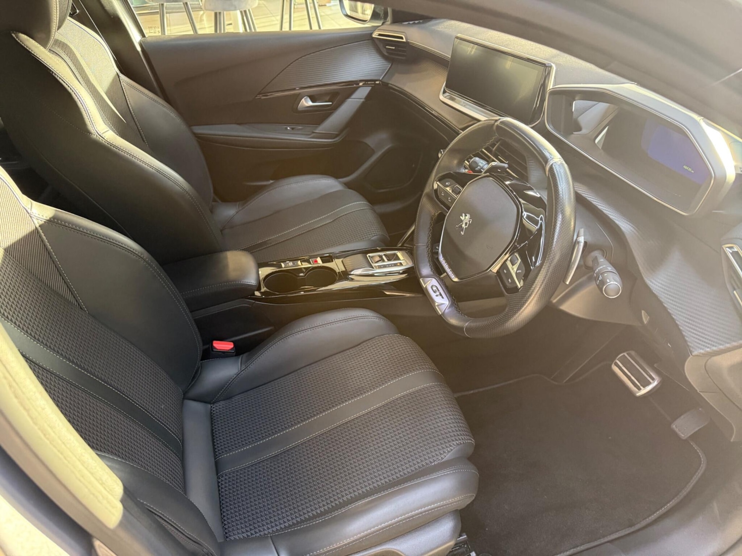 Used Peugeot 208 2023 for sale - 76964959: Photo 19