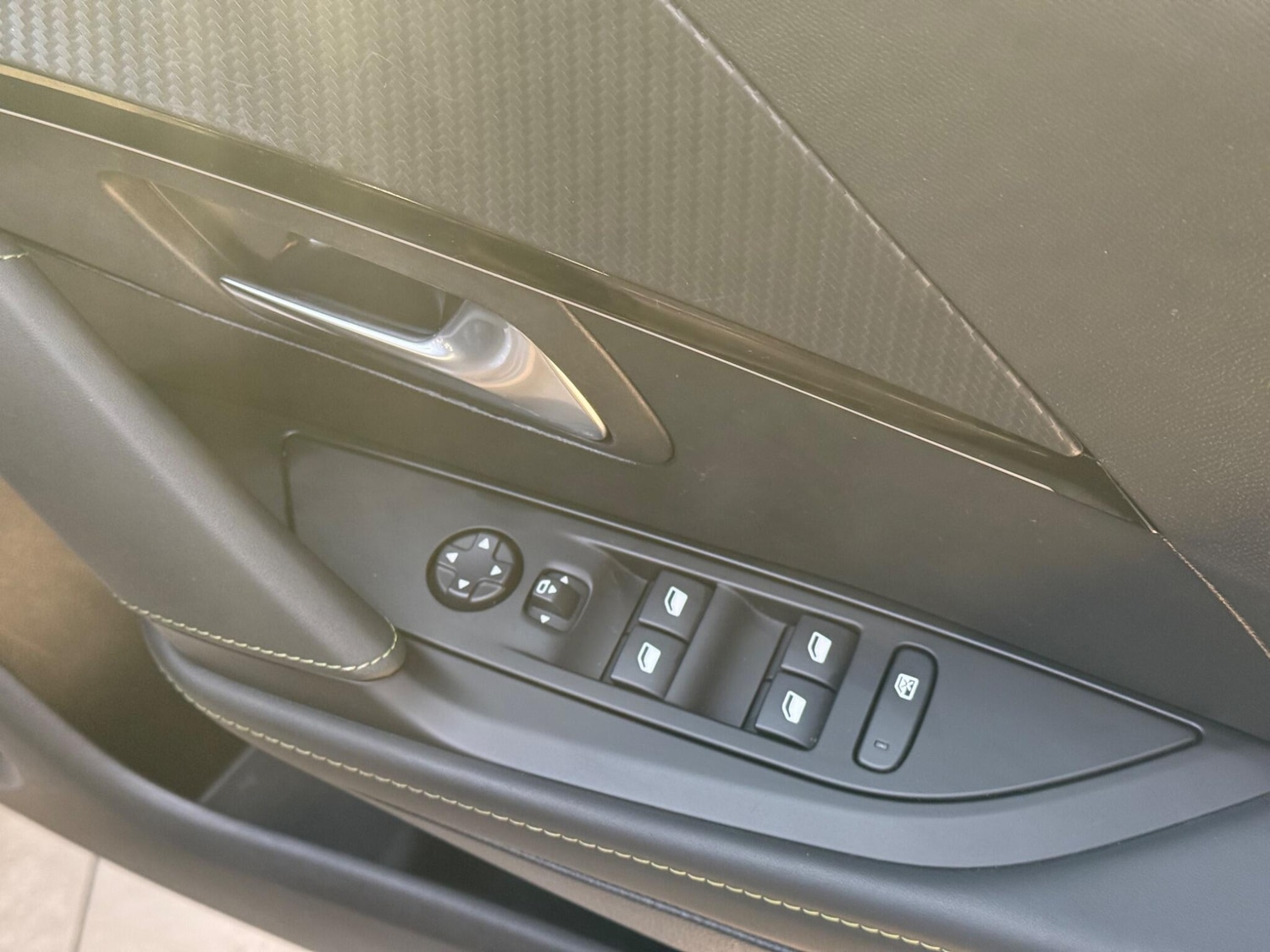 Used Peugeot 208 2023 for sale - 76964959: Photo 27