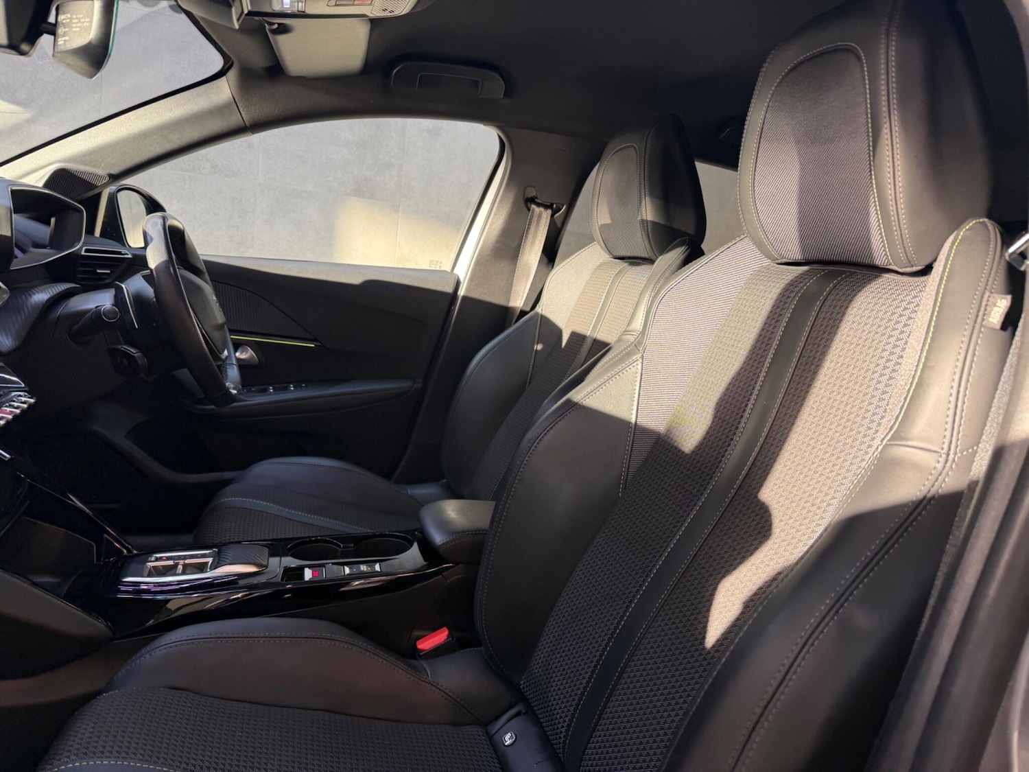 Used Peugeot 208 2023 for sale - 76964959: Photo 45