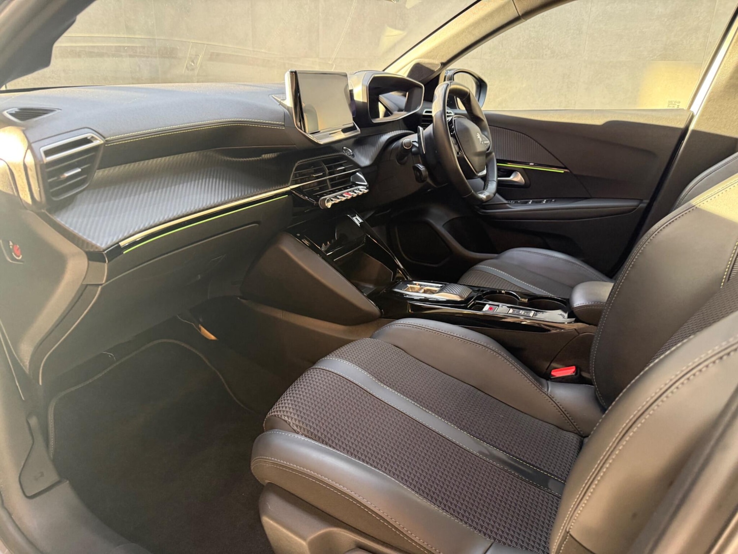 Used Peugeot 208 2023 for sale - 76964959: Photo 47