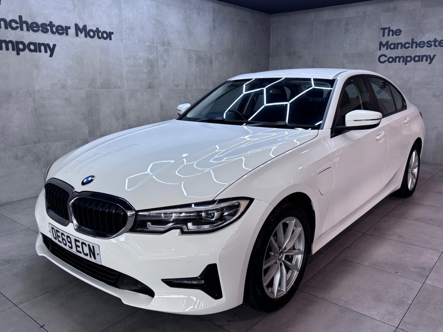 Used BMW 3 Series 2019 for sale - 76381270: Photo 3