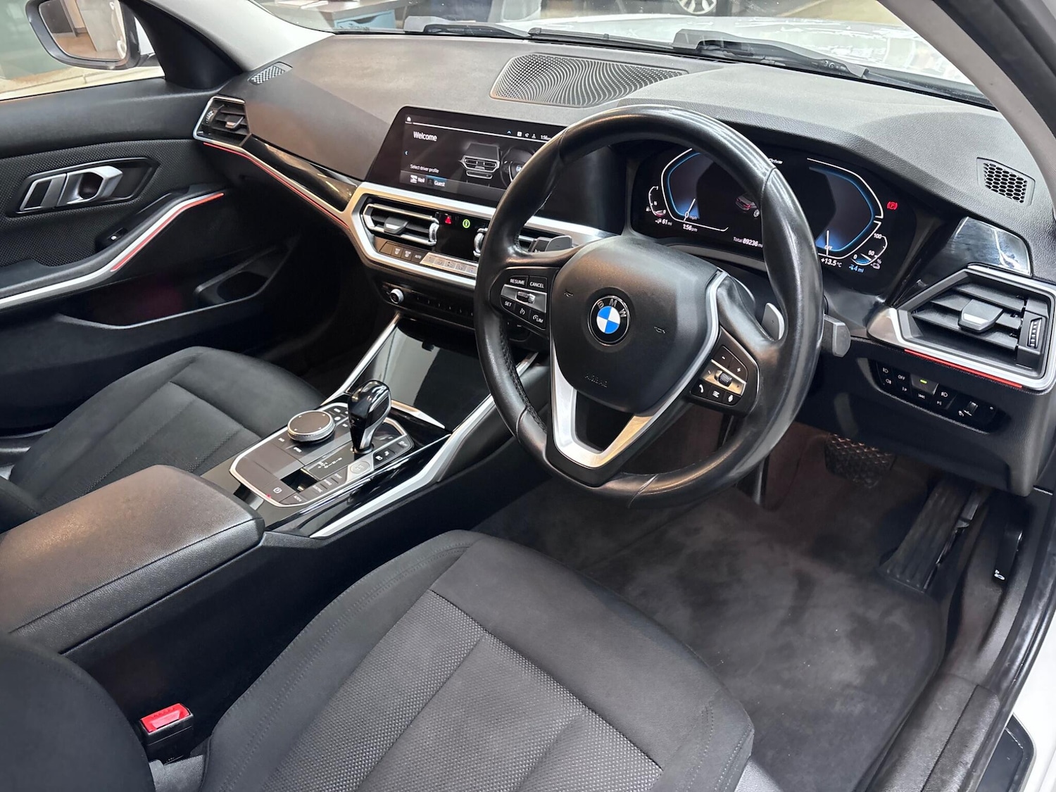Used BMW 3 Series 2019 for sale - 76381270: Photo 46