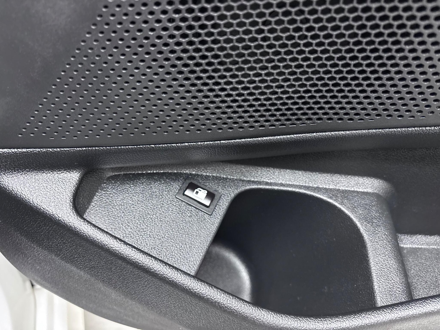 Used BMW 3 Series 2019 for sale - 76381270: Photo 70