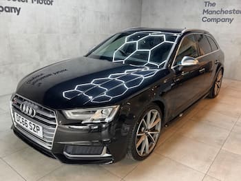 Used Audi A4 2017 for sale - 79821286: Photo