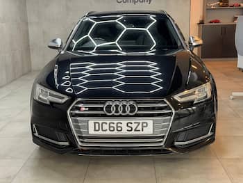 Used Audi A4 2017 for sale - 79821286: Photo