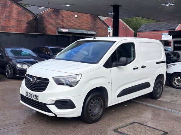Used Vauxhall Combo 2020 for sale - 76024476: Photo 1