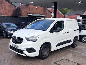 Vauxhall - Combo