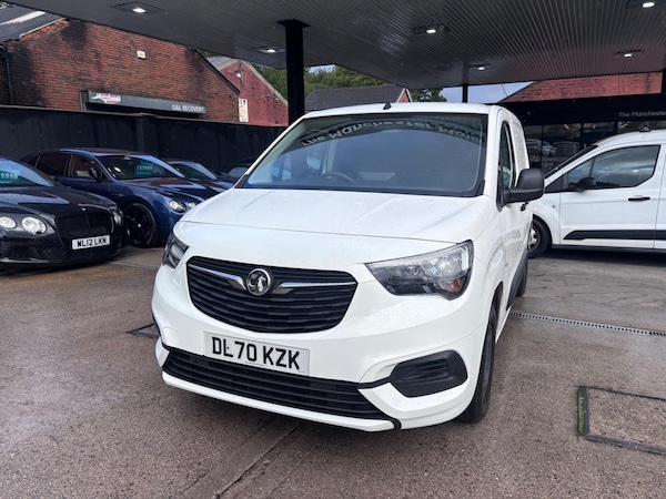 Used Vauxhall Combo 2020 for sale - 76024476: Photo 2