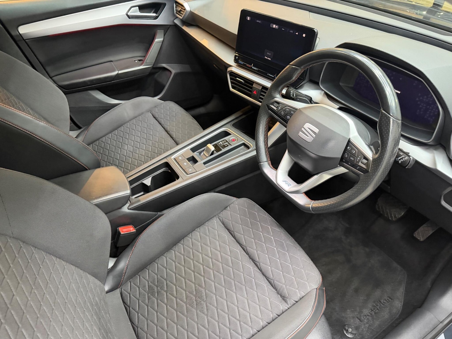 Used SEAT Leon 2021 for sale - 77386678: Photo 14