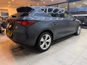 Used SEAT Leon 2021 for sale - 77386678: Photo