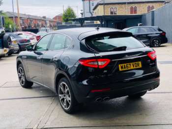 Used Maserati Levante 2017 for sale - 75090348: Photo