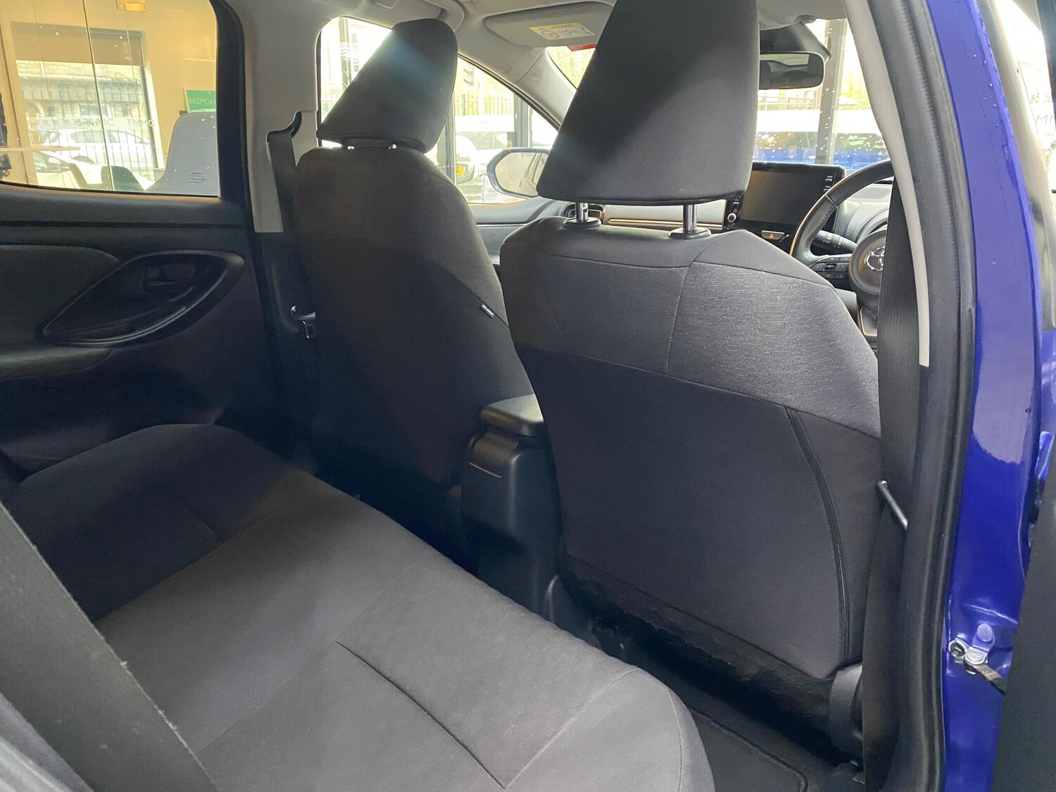 Used Toyota Yaris for sale - 77940640: Photo 12